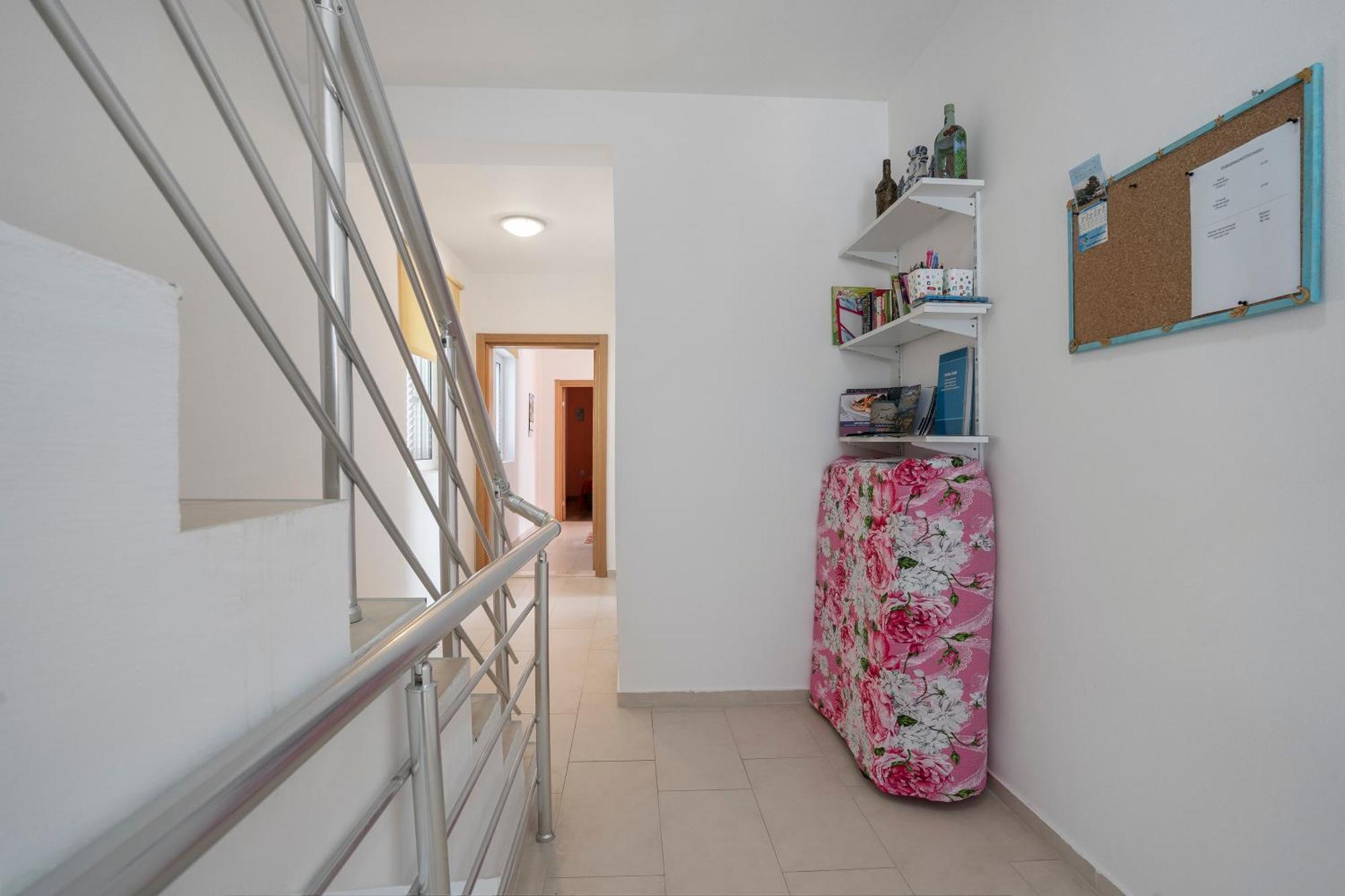 Apartments Viktoria Tivat Bagian luar foto