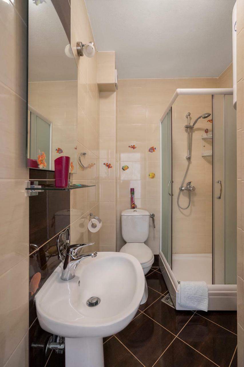 Apartments Viktoria Tivat Ruang foto